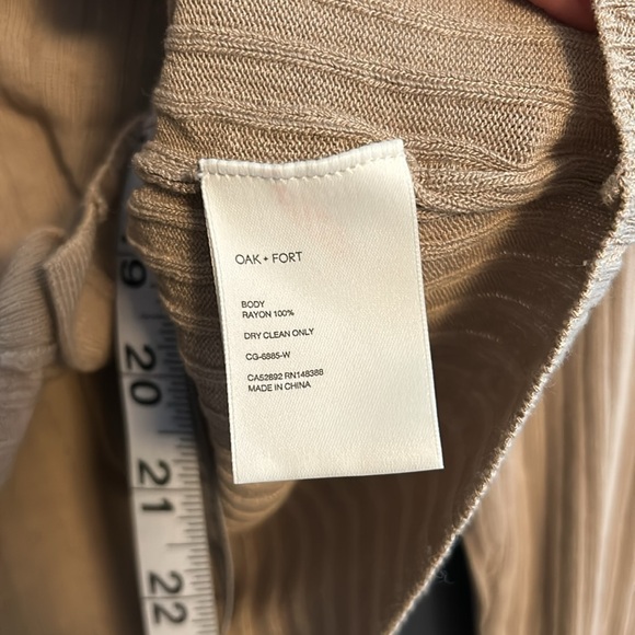 OAK&FORT CROPPED BLOUSE - Picture 6 of 6